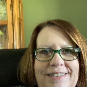 Meet your Posher, Vickie